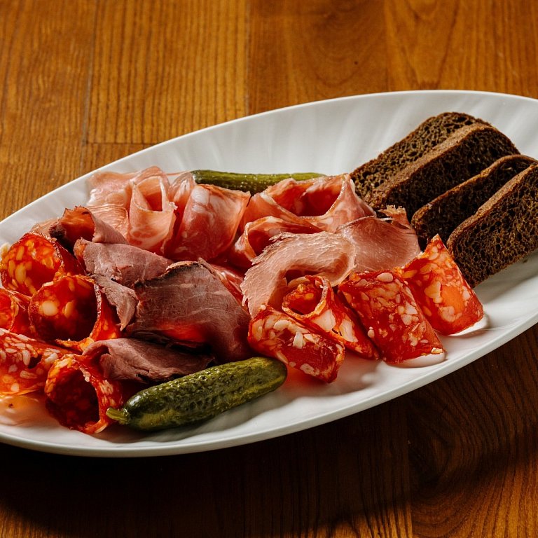 П Мясная гастрономия